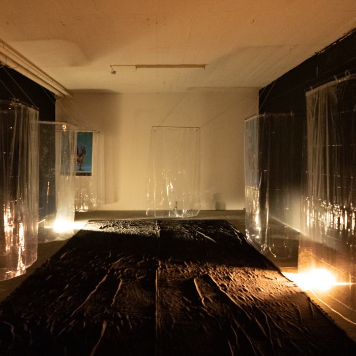 Miriro Mwandiambira, Je pensais que ça irait mieux..., 2021, travail de Master. Photo: Laura Morier-Genoud / EDHEA